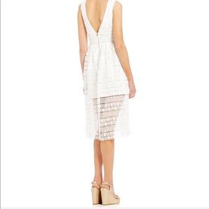 Belle Badgley Mischka White Backless Dre…